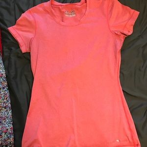 Underarmour short sleeve workout top